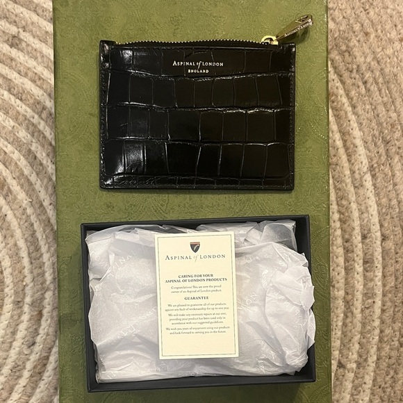 Aspinal of London Small Essential Flat Pouch Blac Croc Embossed 4 x 5.5 NIB - Picture 1 of 6
